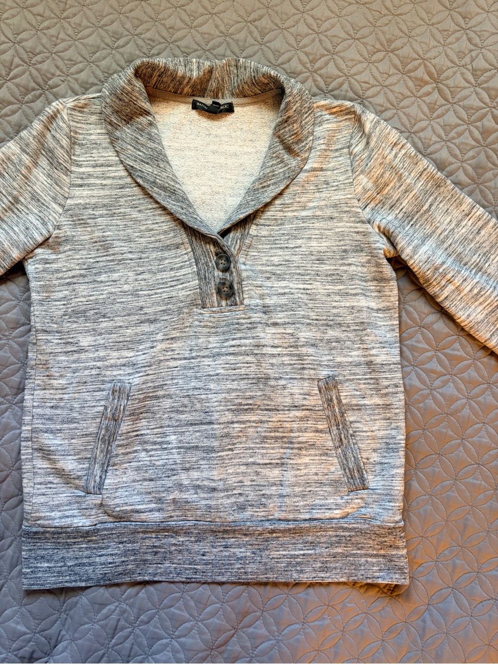 Banana Republic Heathered Gray Shawl-Collar Pullover Sweater